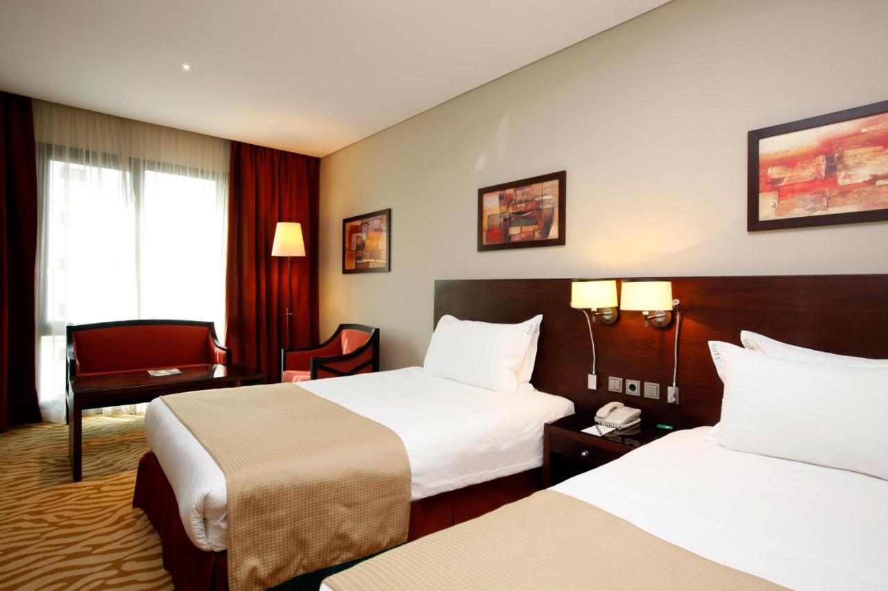 Holiday Inn Olaya By Ihg Riade Exterior foto