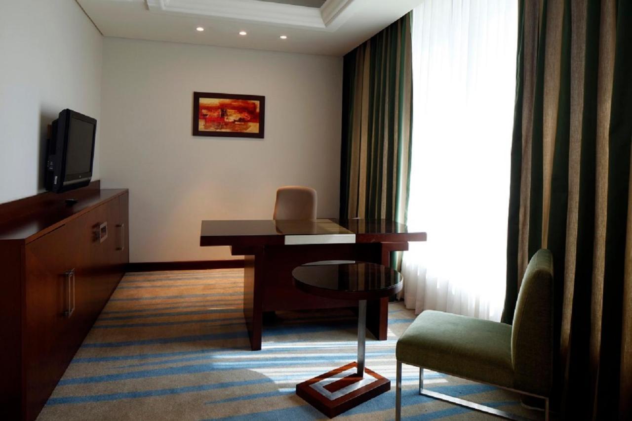 Holiday Inn Olaya By Ihg Riade Exterior foto