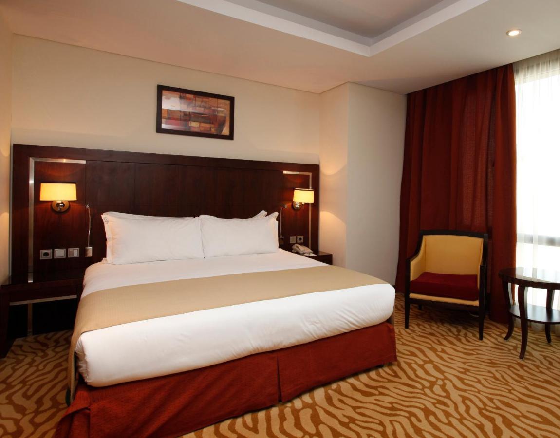 Holiday Inn Olaya By Ihg Riade Exterior foto